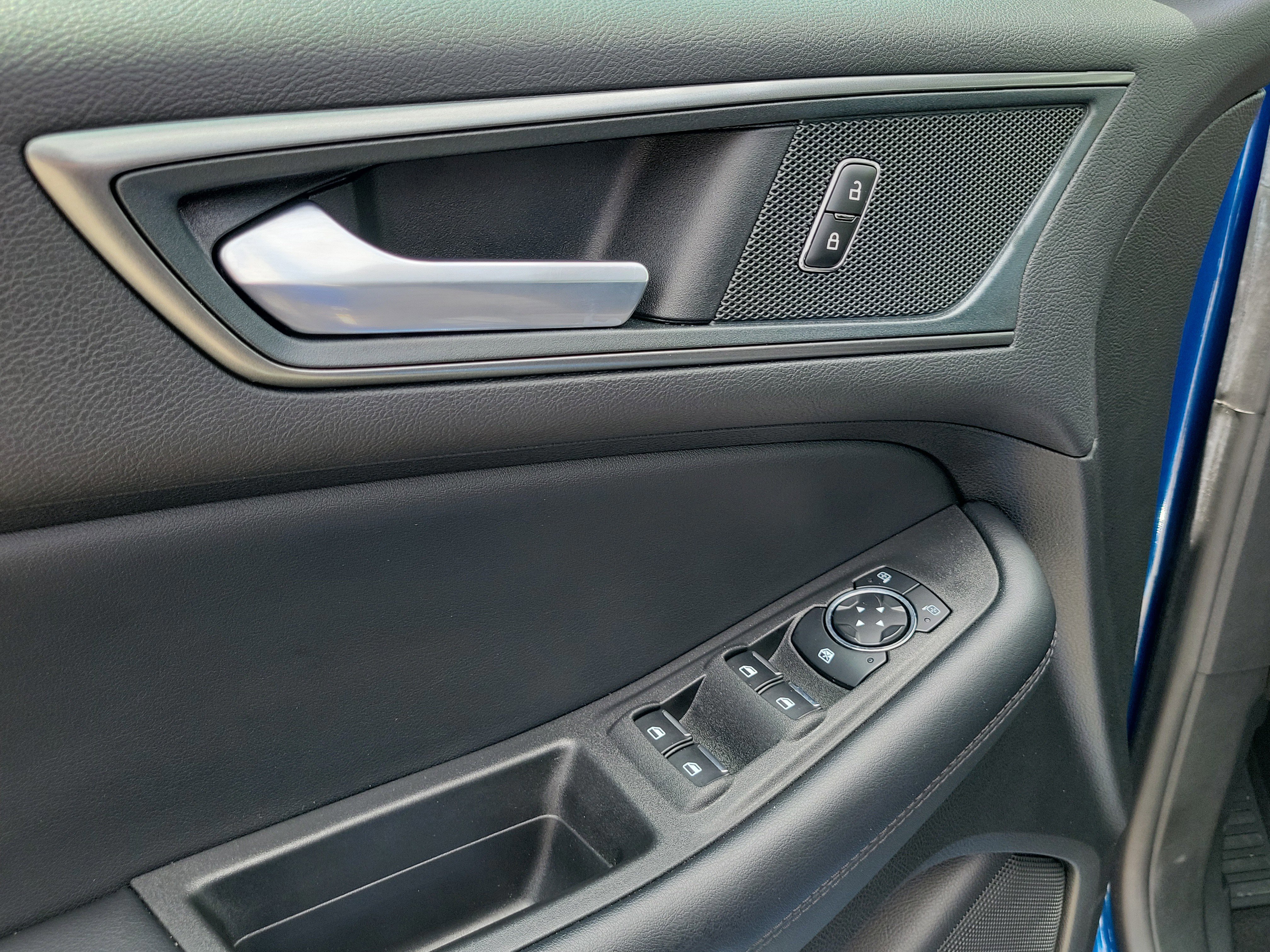 Certified 2024 Ford Edge SE AWD/4WD image 18