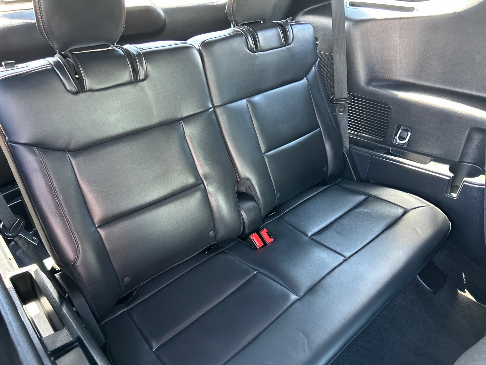 Certified 2025 Ford Explorer ST w/ Sun And Sound Package AWD/4WD image 26