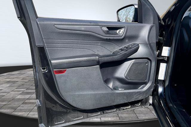 Certified 2025 Ford Escape Active AWD/4WD image 23