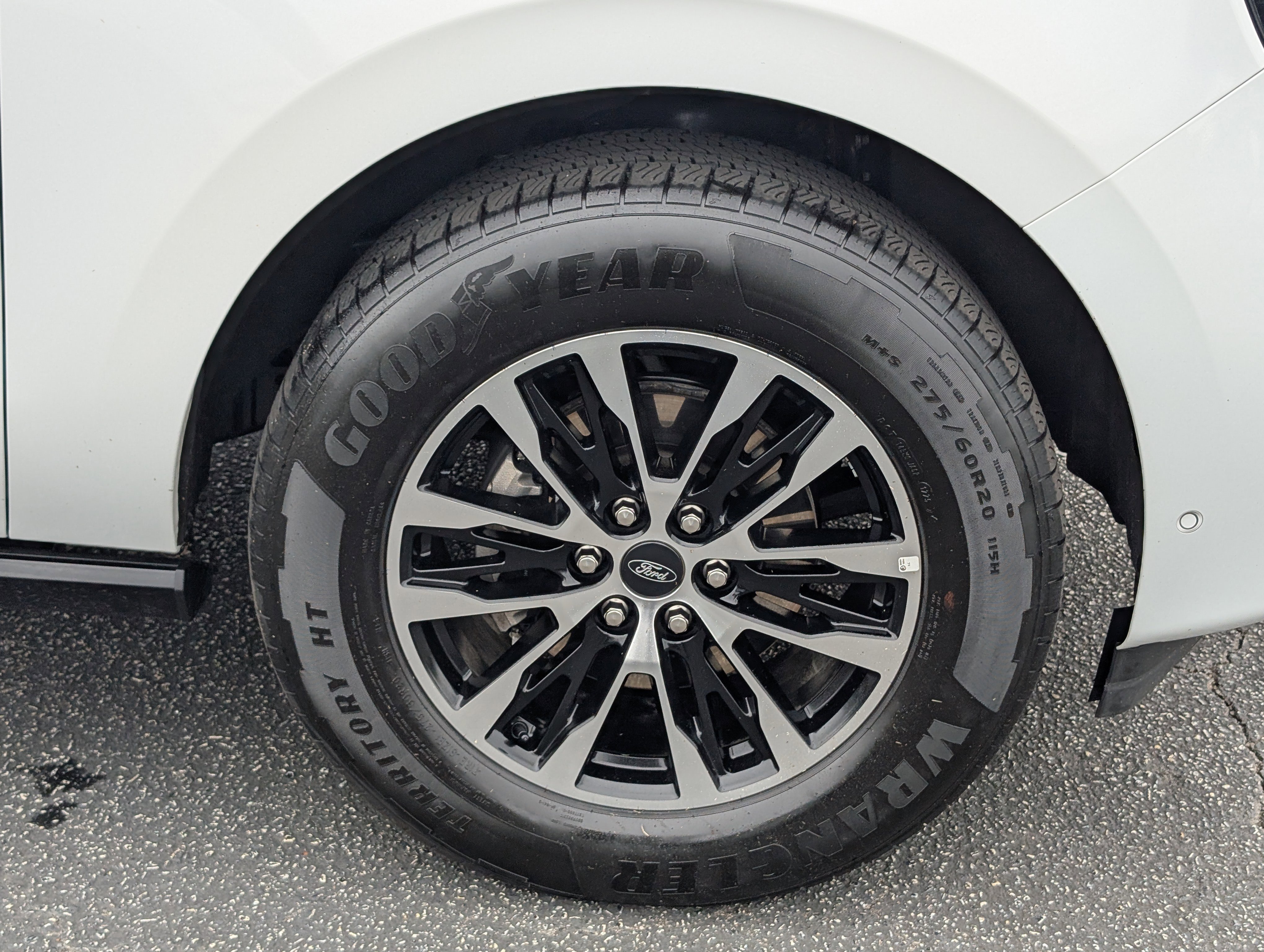 Certified 2025 Ford Expedition Max Platinum AWD/4WD image 7