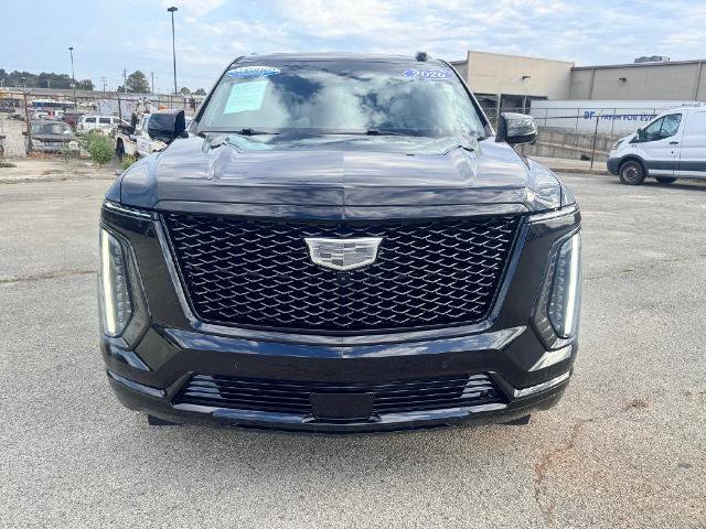 Used 2026 Cadillac Escalade Platinum Sport w/ LPO, ONYX Package AWD/4WD image 2