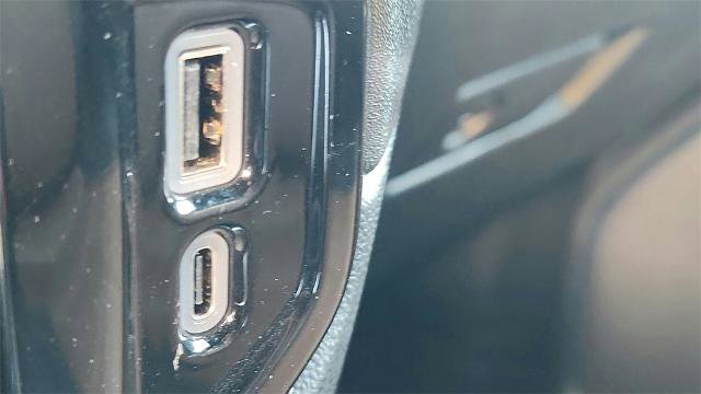 Used 2024 Chevrolet Silverado 3500 High Country w/ High Country Premium Package image 19