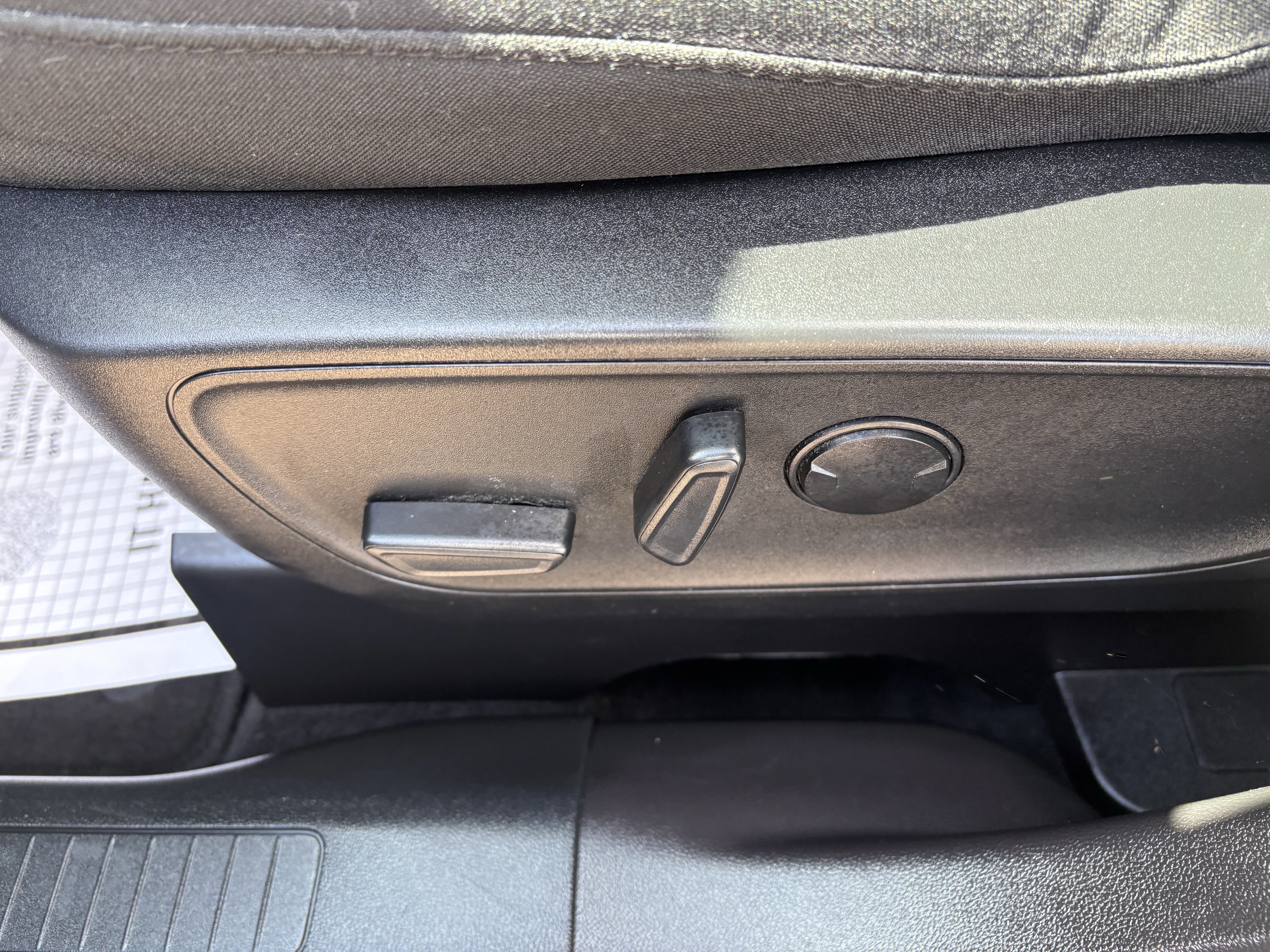 Certified 2023 Ford Escape Active image 13