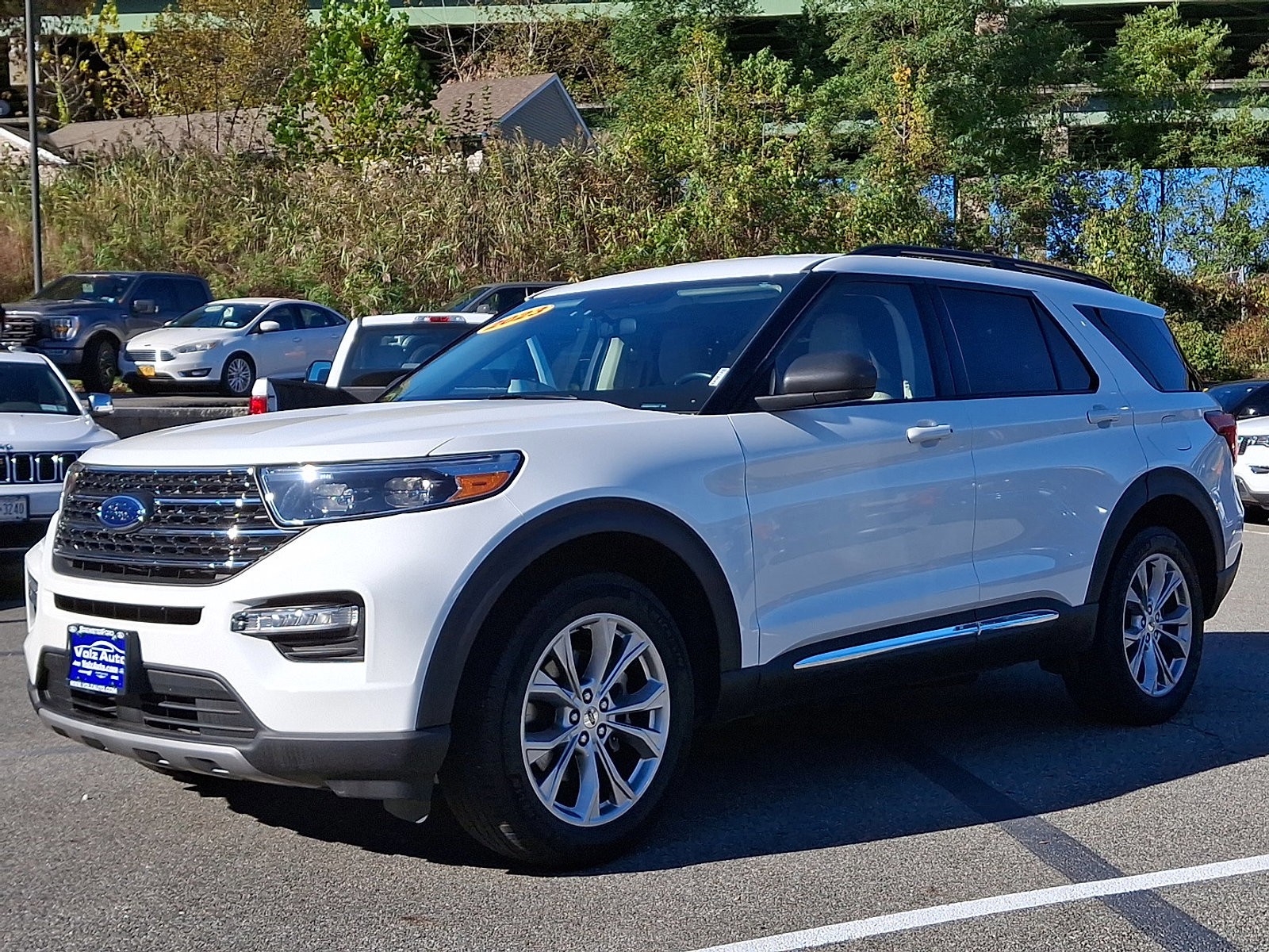 Certified 2023 Ford Explorer XLT w/ Equipment Group 202A image 2