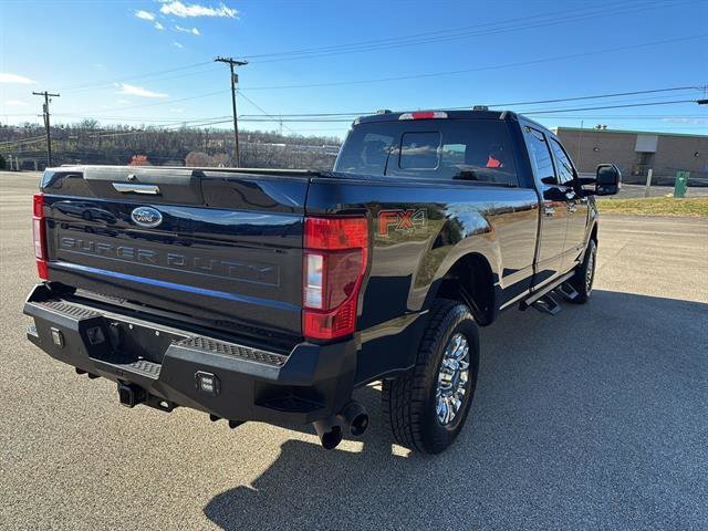 Certified 2022 Ford F250 XLT w/ XLT Premium Package image 5