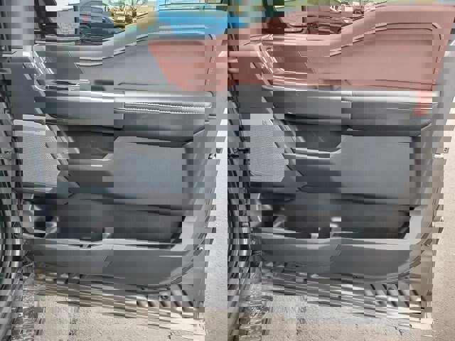 Certified 2023 Ford F150 Lariat w/ Equipment Group 502A High image 28