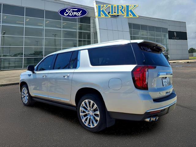 Used 2024 GMC Yukon XL Denali w/ LPO, Illumination Package RWD image 3