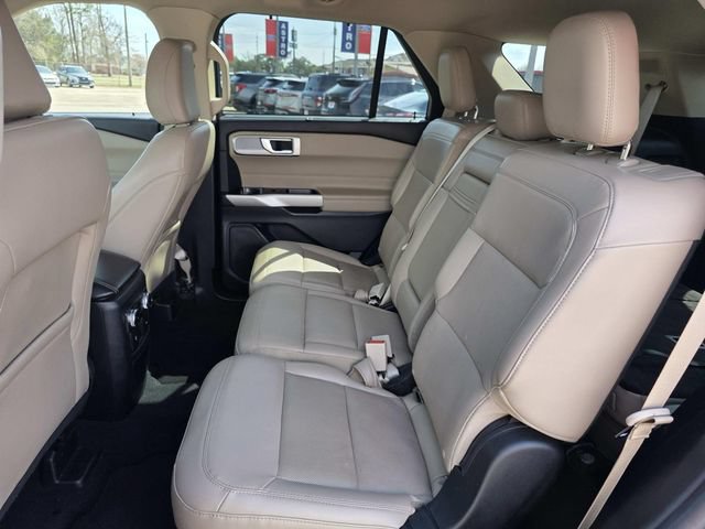 Certified 2023 Ford Explorer Limited AWD/4WD image 11