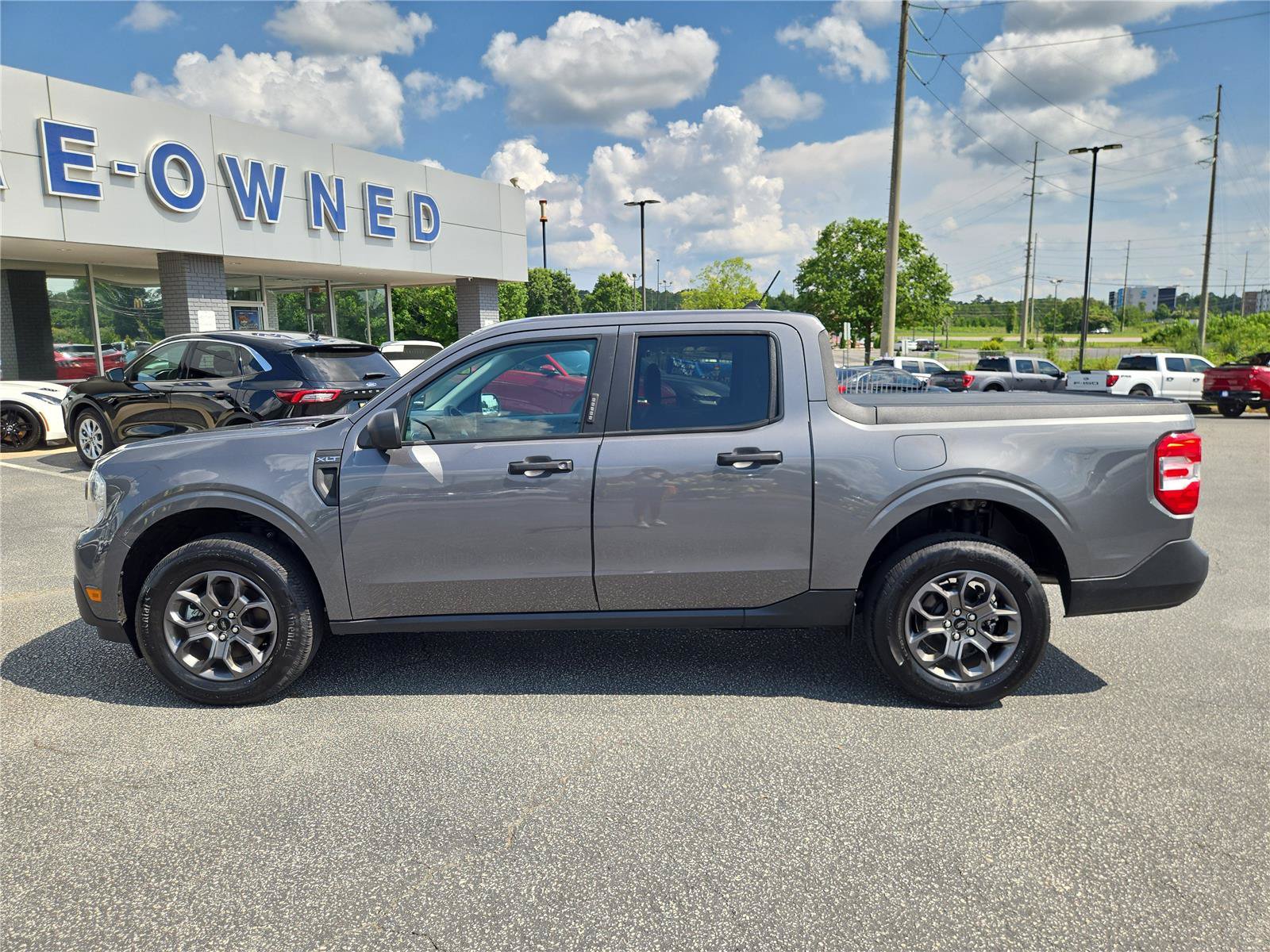 Certified 2023 Ford Maverick XLT FWD image 13