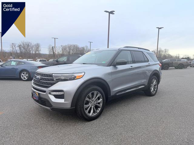 Certified 2022 Ford Explorer XLT w/ Equipment Group 202A