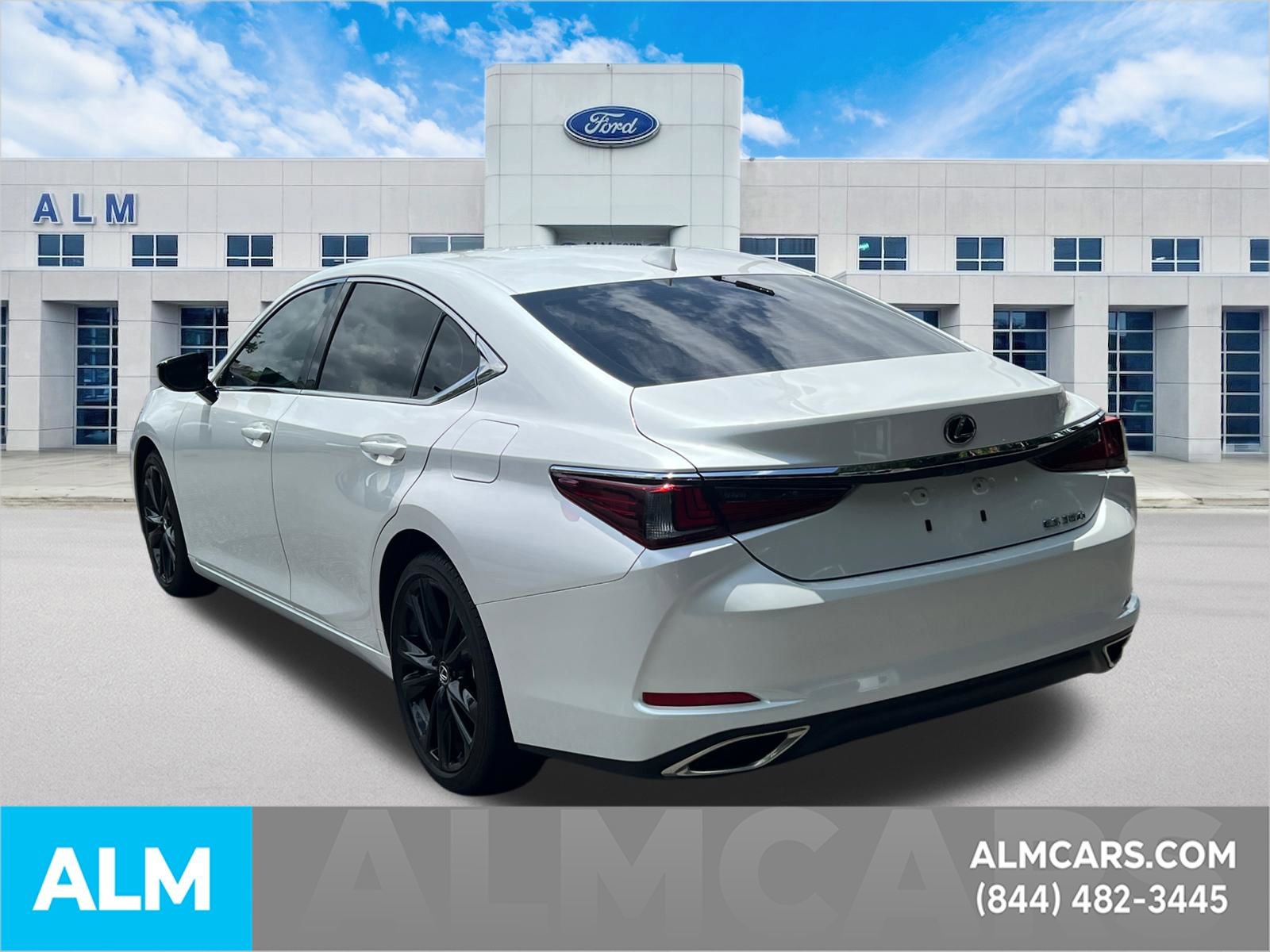 Used 2024 Lexus ES 350 w/ Accessory Package (Z1) FWD image 8