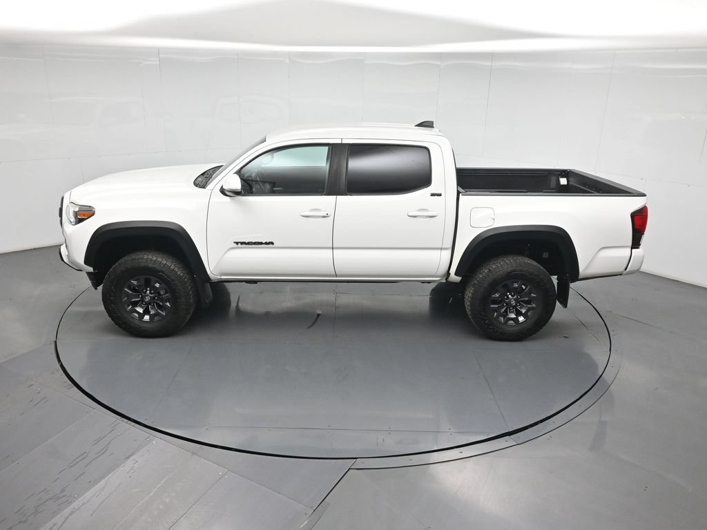 Used 2021 Toyota Tacoma SR5 w/ Trail Edition AWD/4WD image 41
