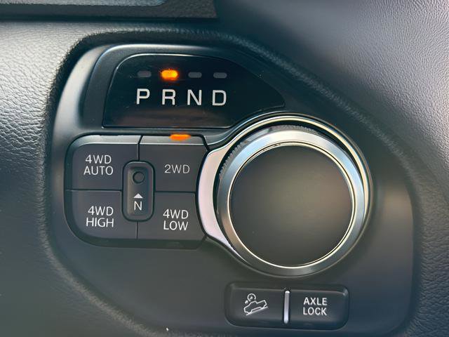 Used 2019 RAM 1500 Big Horn AWD/4WD image 11