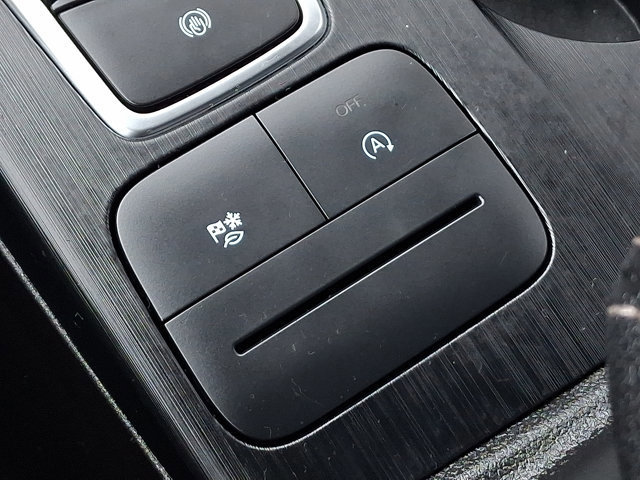 Certified 2022 Ford Escape SE w/ Convenience Package image 29