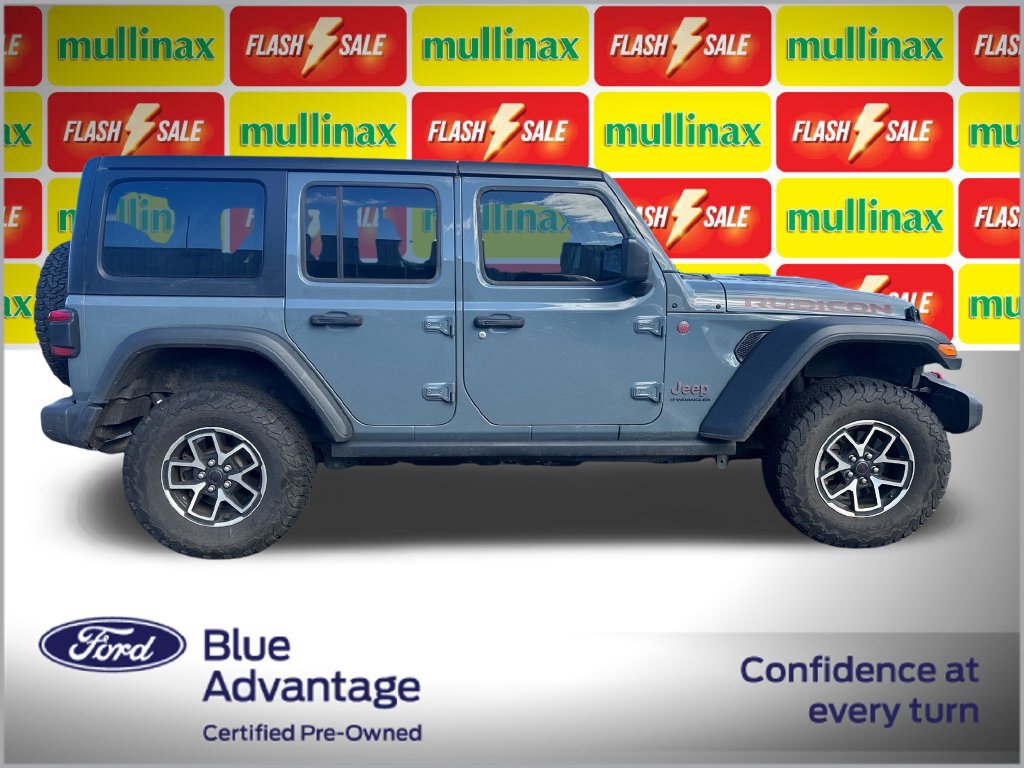 Used 2024 Jeep Wrangler Unlimited Rubicon w/ Convenience Group AWD/4WD image 2