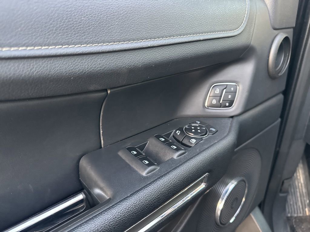 Certified 2024 Ford Expedition Max XLT image 11