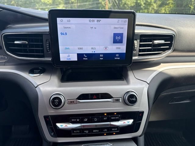 Certified 2023 Ford Explorer XLT w/ Equipment Group 202A RWD image 10