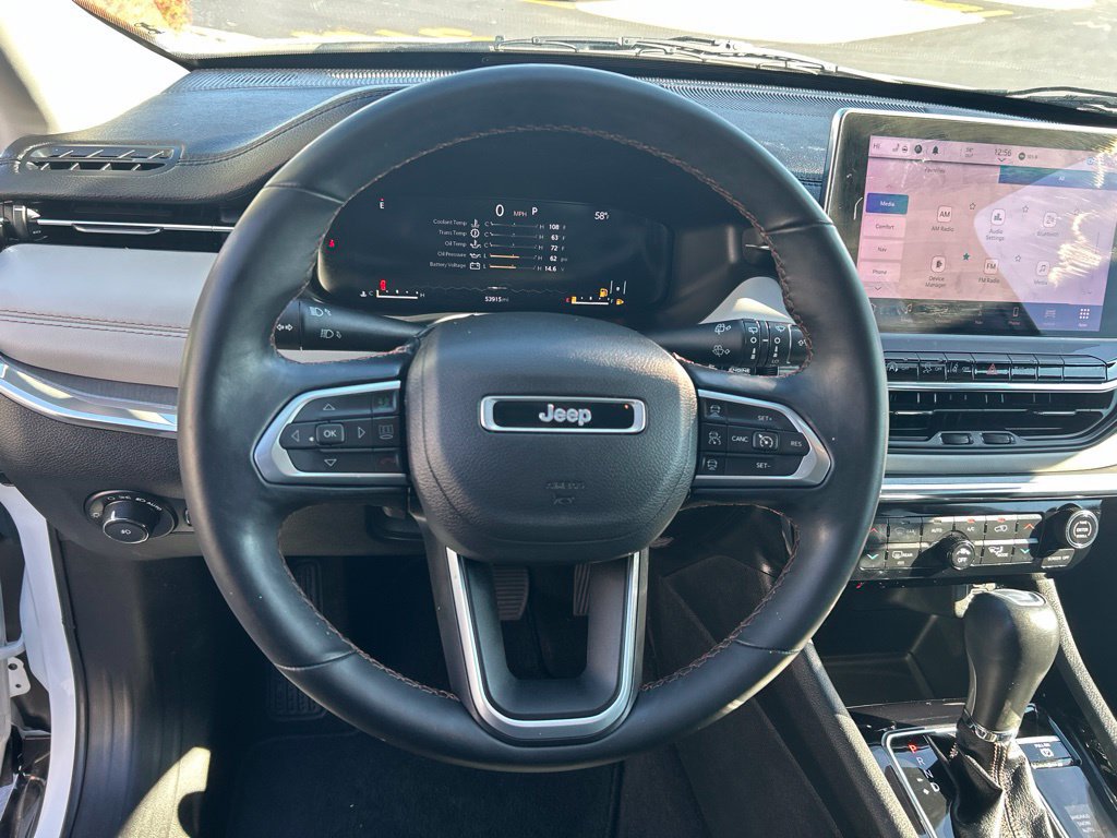 Used 2022 Jeep Compass Limited w/ Elite Group AWD/4WD image 17
