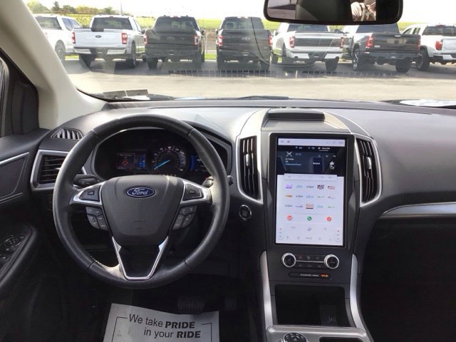 Certified 2022 Ford Edge SEL w/ Convenience Package AWD/4WD image 10