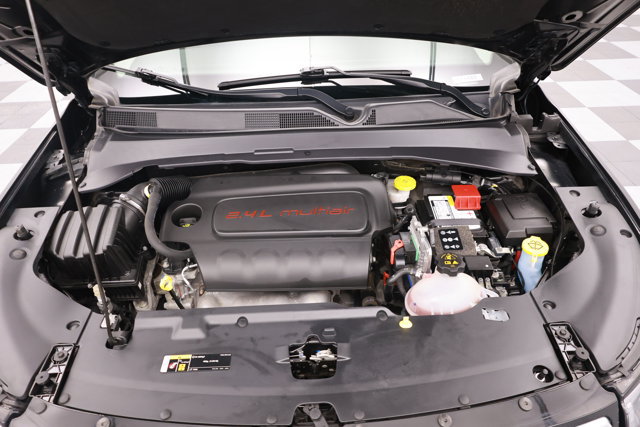 Used 2022 Jeep Compass Limited AWD/4WD image 17