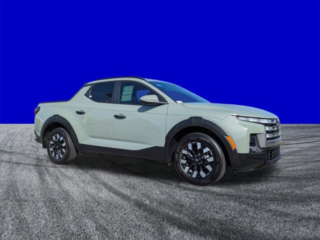 Used 2025 Hyundai Santa Cruz SEL FWD image 2