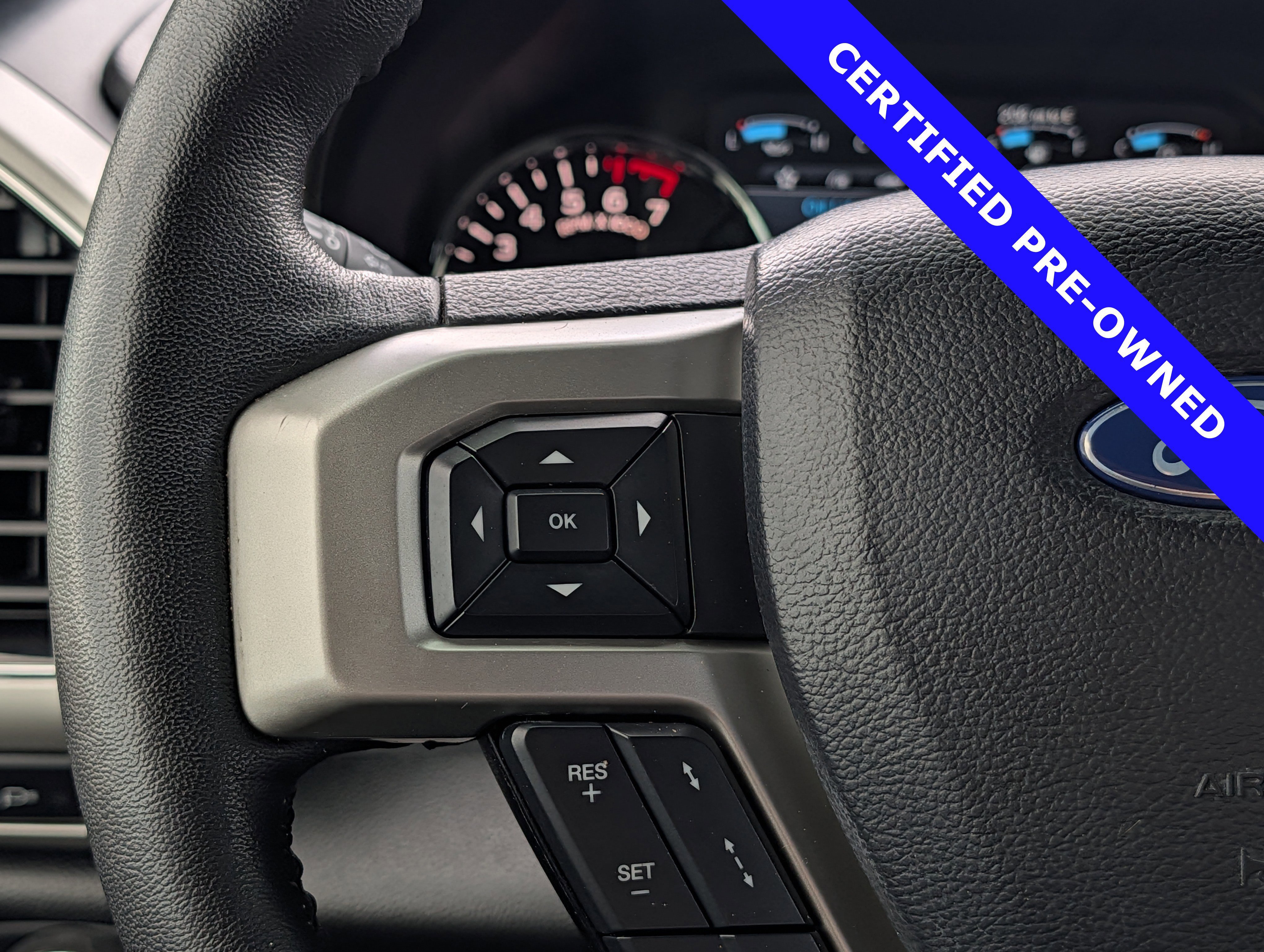 Certified 2020 Ford F150 Lariat w/ Equipment Group 502A Luxury AWD/4WD image 30