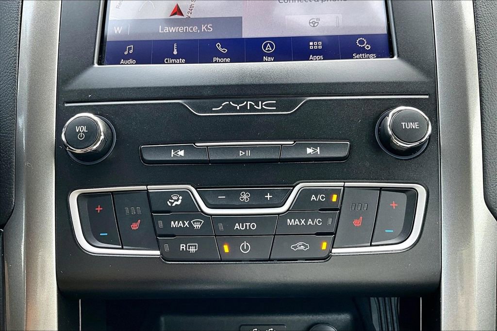 Certified 2019 Ford Fusion SEL AWD/4WD image 31