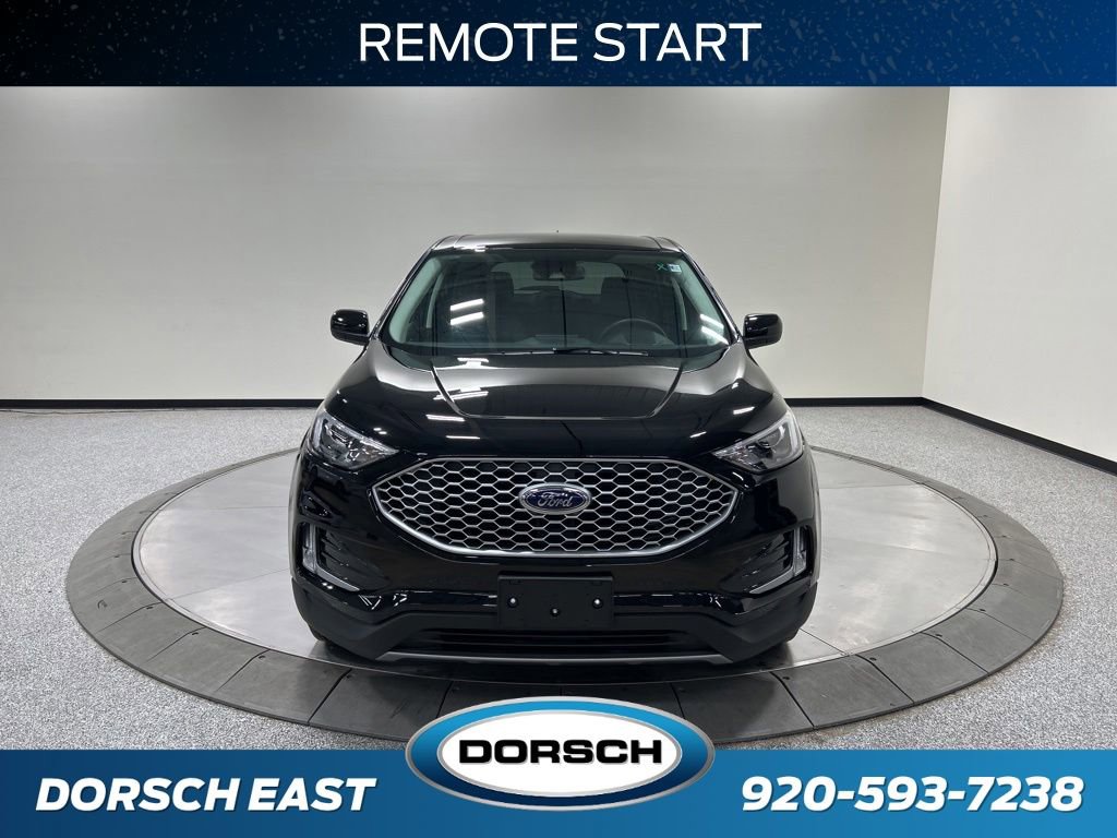 Certified 2024 Ford Edge SEL w/ Convenience Package AWD/4WD image 3