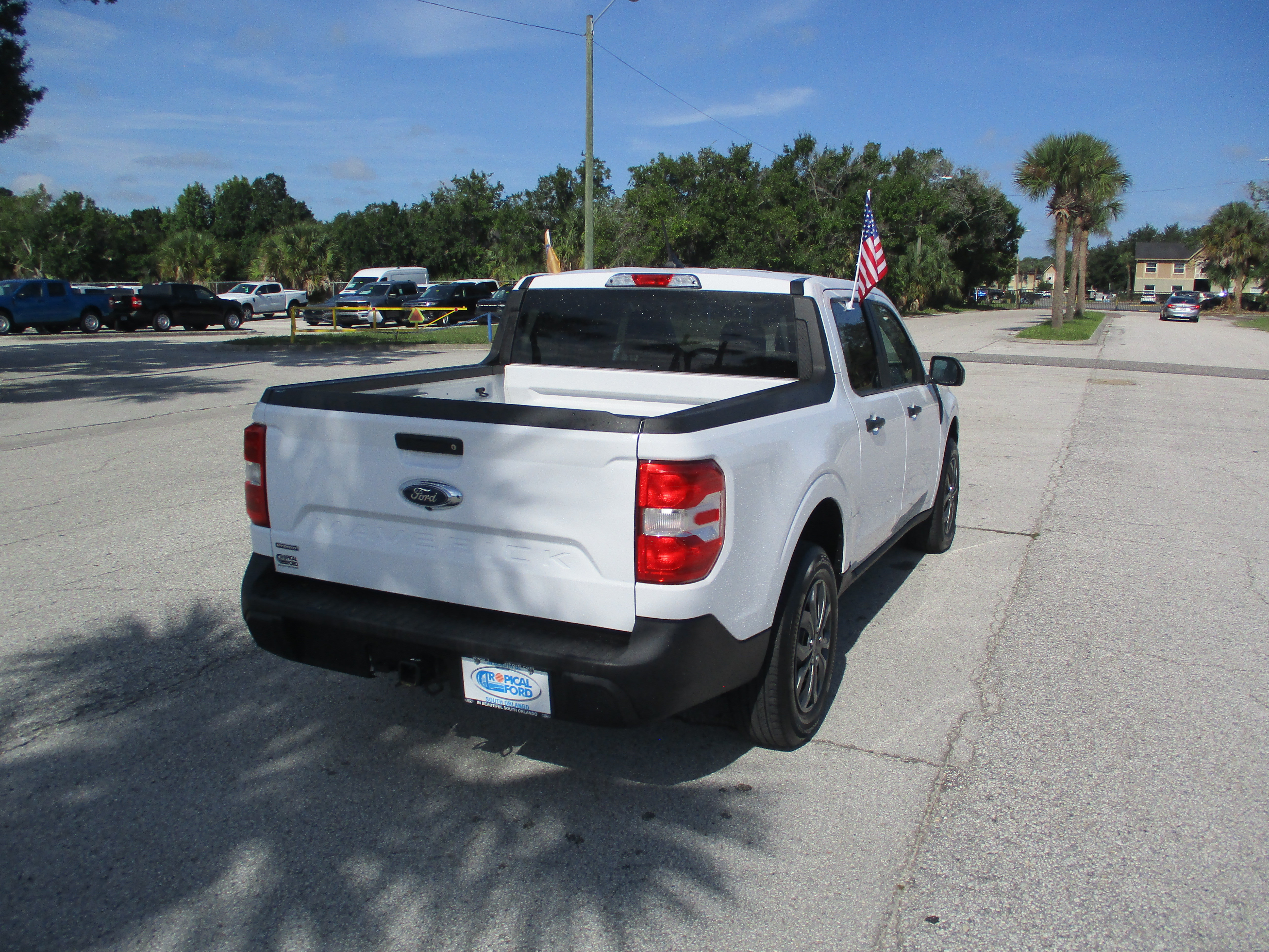 Certified 2023 Ford Maverick XL FWD image 7