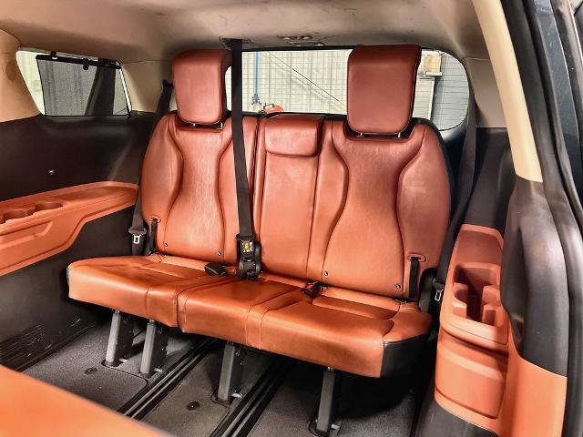 Used 2023 Kia Carnival SX FWD image 22