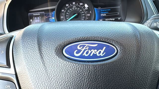 Certified 2023 Ford Edge Titanium w/ Equipment Group 301A image 21