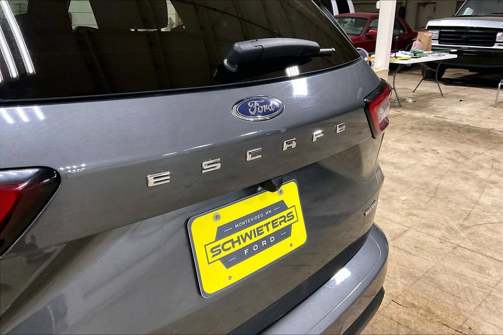 Certified 2025 Ford Escape ST-Line Elite AWD/4WD image 8