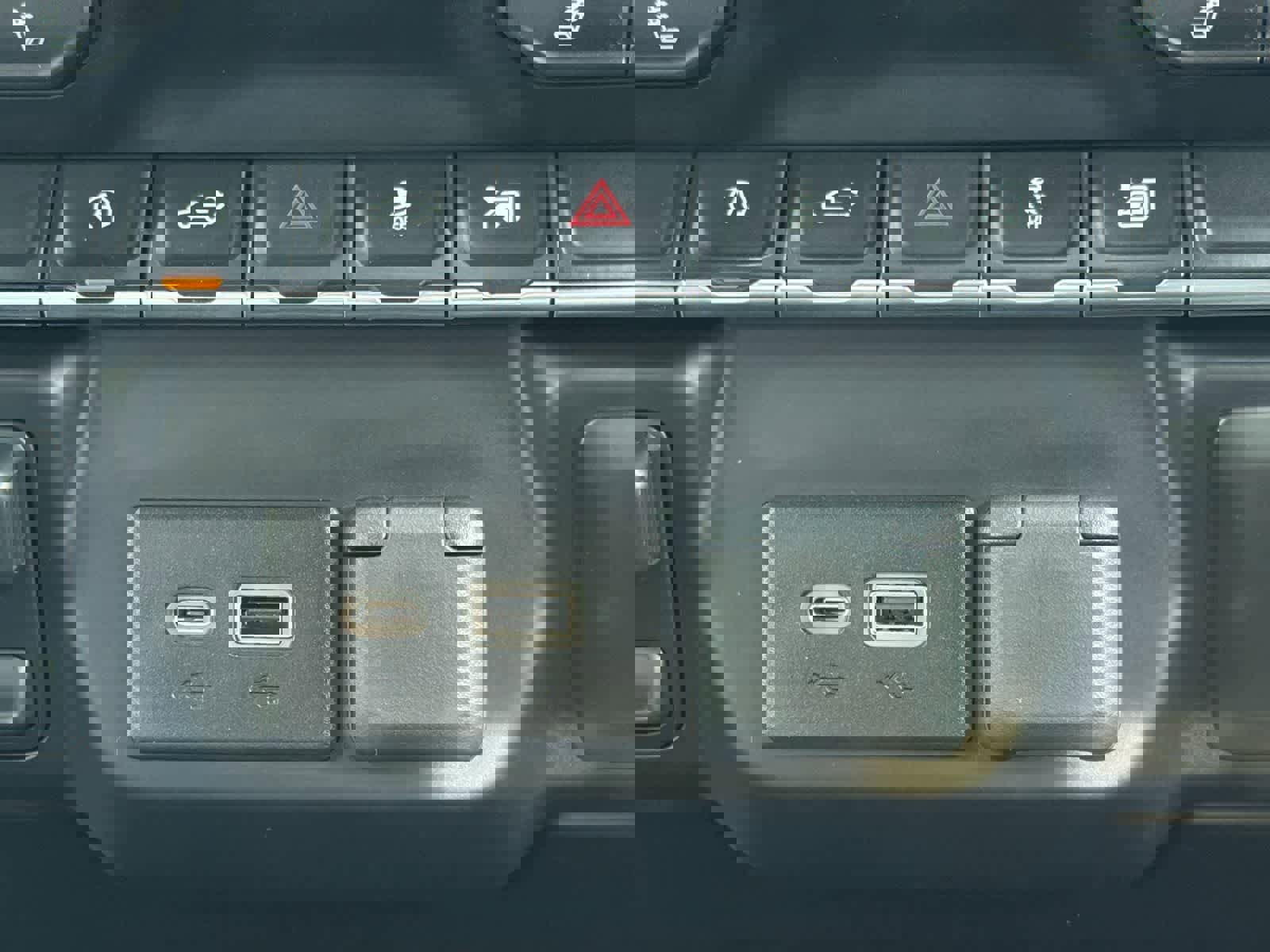 Used 2020 Chevrolet Silverado 1500 LT w/ All-Star Edition image 31