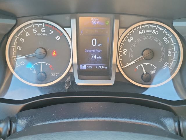 Used 2020 Toyota Tacoma SR5 RWD image 9