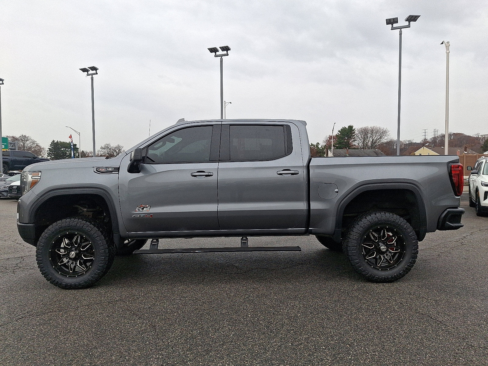 Used 2019 GMC Sierra 1500 AT4 w/ AT4 Premium Package image 7