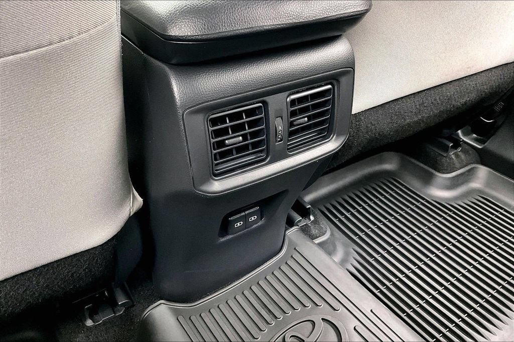 Used 2025 Toyota RAV4 XLE w/ Convenience Package FWD image 33