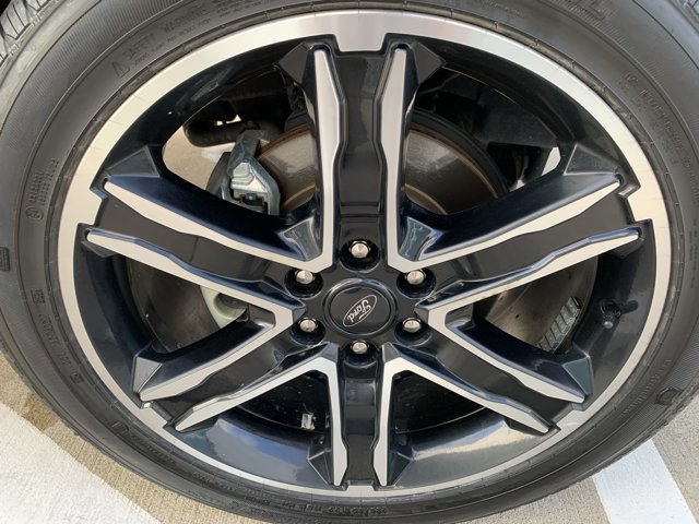 Certified 2021 Ford Expedition Limited image 13