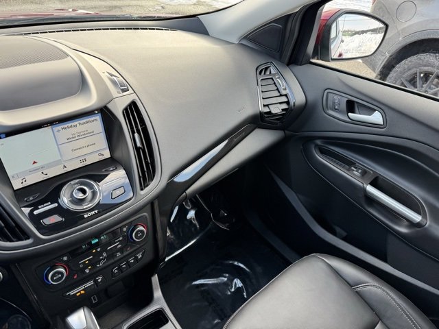 Certified 2019 Ford Escape Titanium image 25