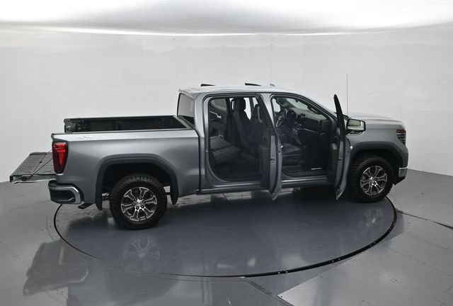 Used 2024 GMC Sierra 1500 SLT AWD/4WD image 50