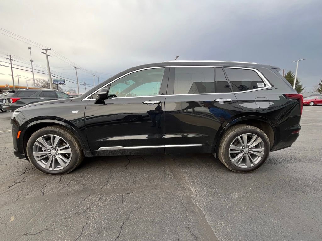 Used 2024 Cadillac XT6 Premium Luxury w/ LPO, Floor Liner Package image 7