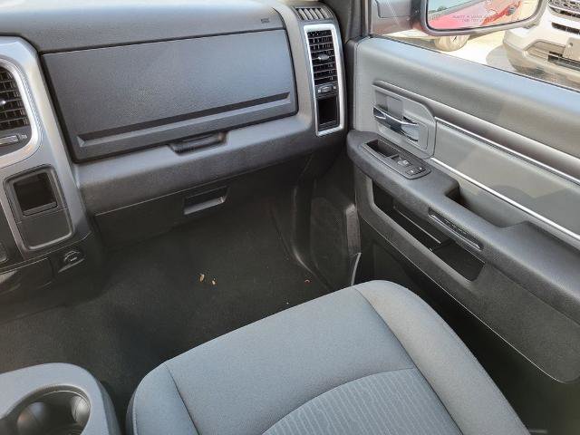 Used 2022 RAM 1500 Classic SLT image 18