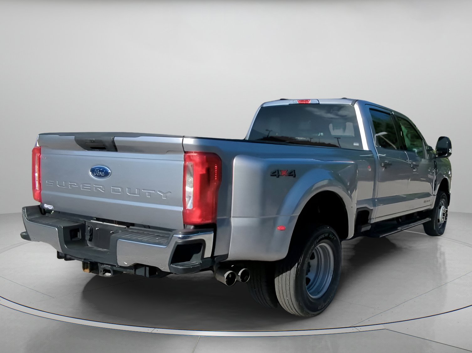 Certified 2024 Ford F350 XLT AWD/4WD image 27