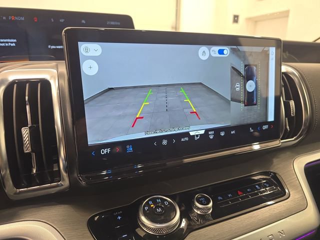 Certified 2025 Ford Expedition Max Platinum image 29