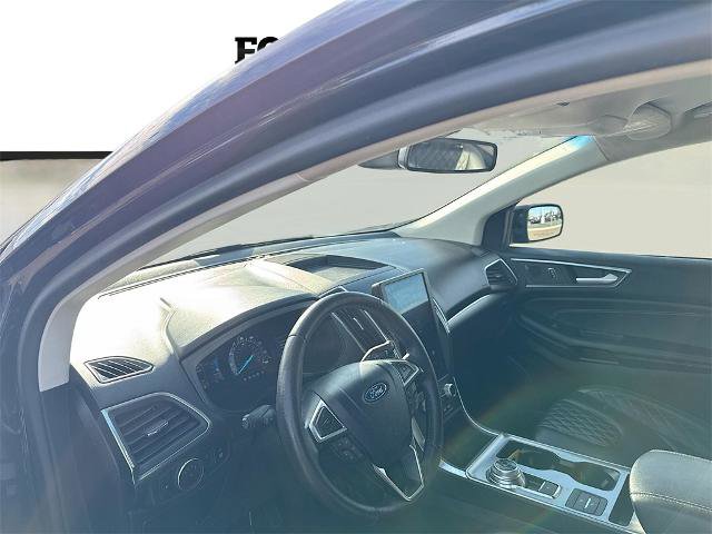 Certified 2024 Ford Edge Titanium image 9