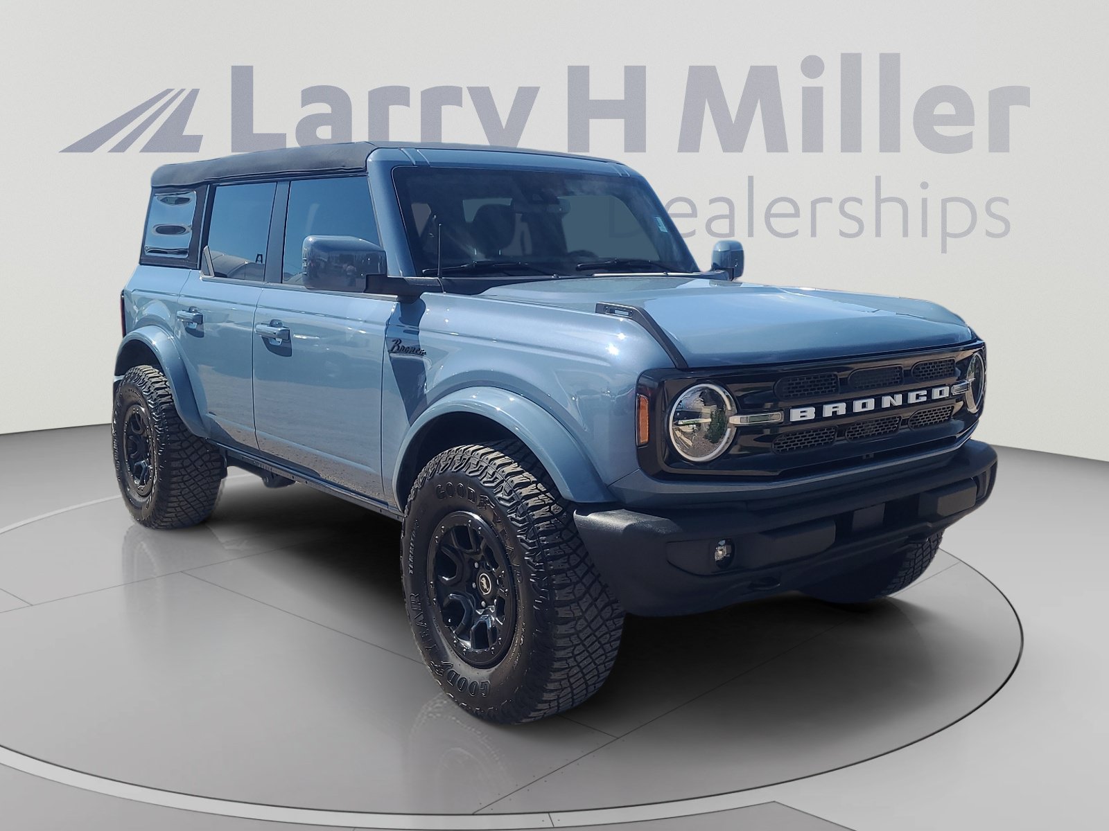 Certified 2023 Ford Bronco Outer Banks AWD/4WD image 7