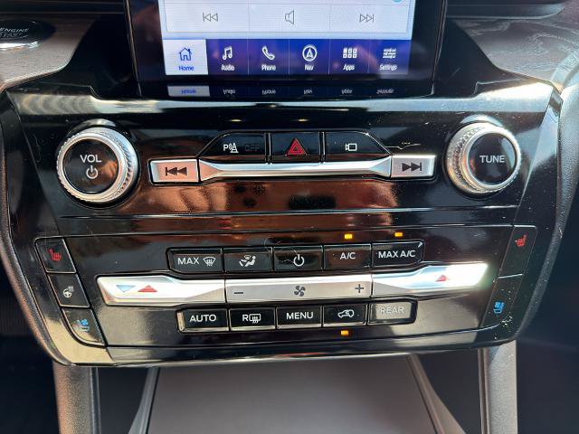Certified 2023 Ford Explorer Platinum w/ Technology Package AWD/4WD image 30
