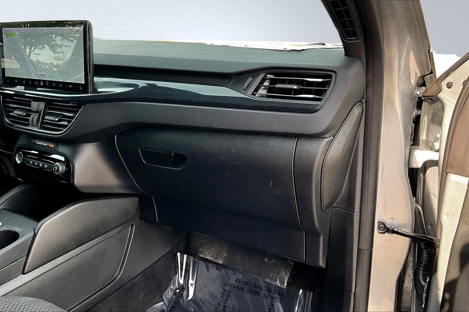 Certified 2023 Ford Escape ST-Line w/ Tech Pack #1 image 21