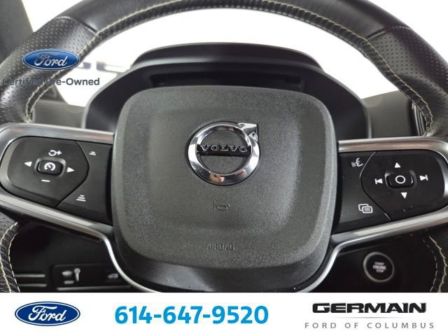 Used 2021 Volvo XC40 T5 R-Design AWD/4WD image 24
