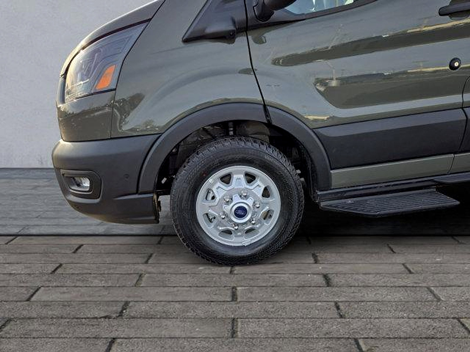 Certified 2026 Ford Transit 350 XL AWD/4WD image 24