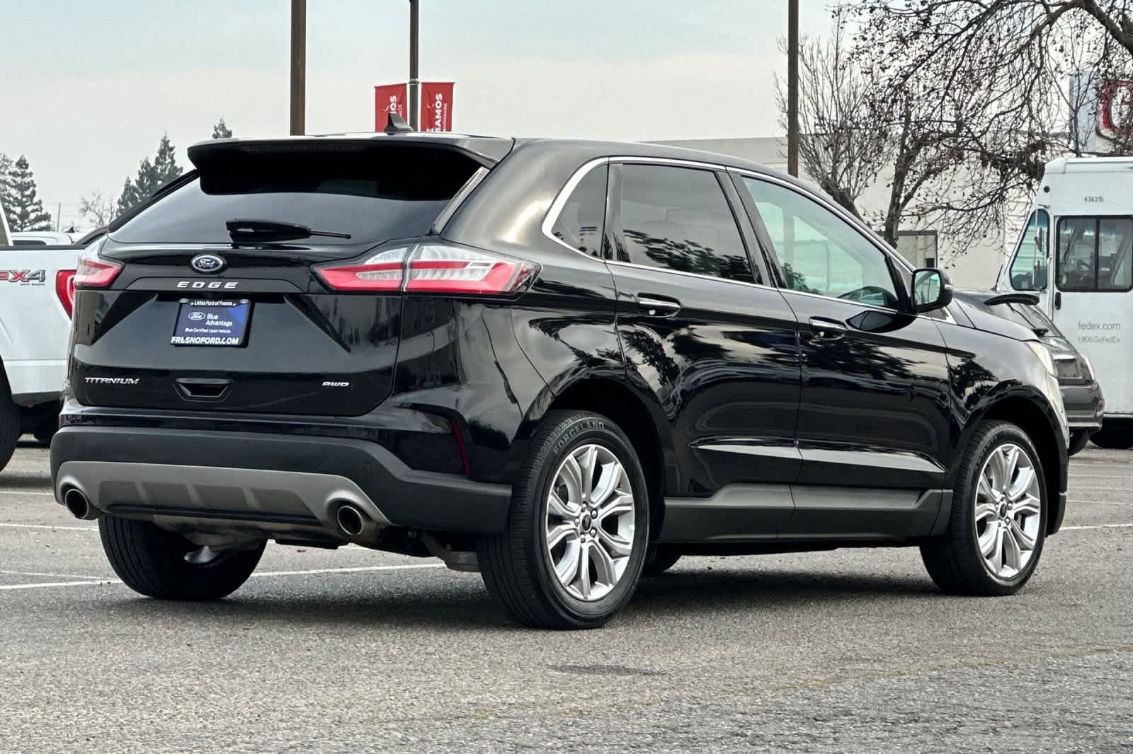 Certified 2024 Ford Edge Titanium image 5